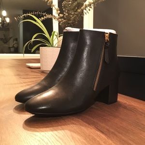 Cole Haan Saylor Grand Bootie II 6B Black Leather